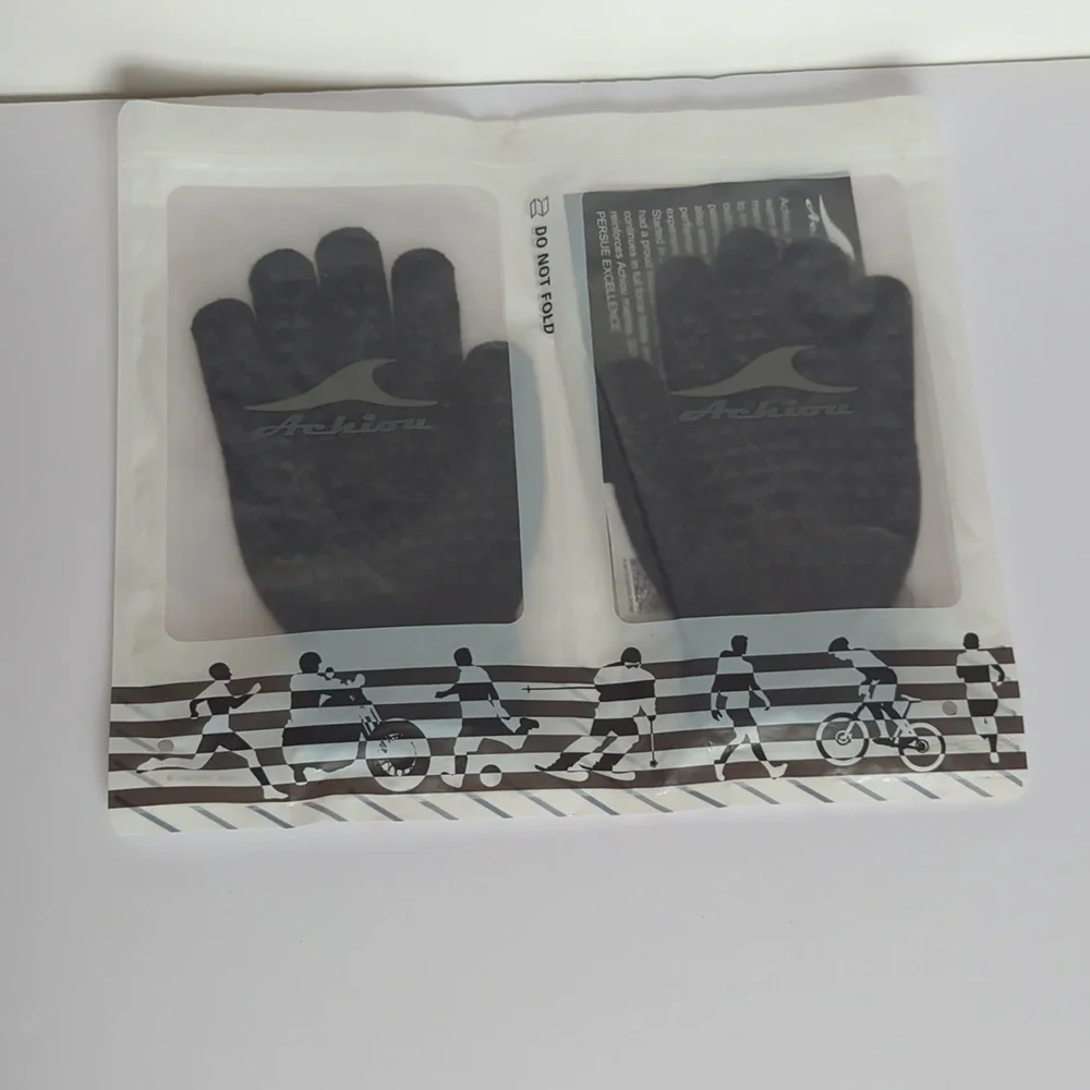 Achiou winter knit gloves medium touchscreen finger tips new in package